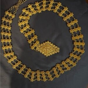 Elegant Gold-plated ladies Belt 40” in long and adjustable